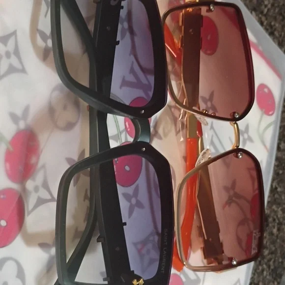 Source Unknown Black and Gold Square Sunglasses Bundle - Picture 2 of 13